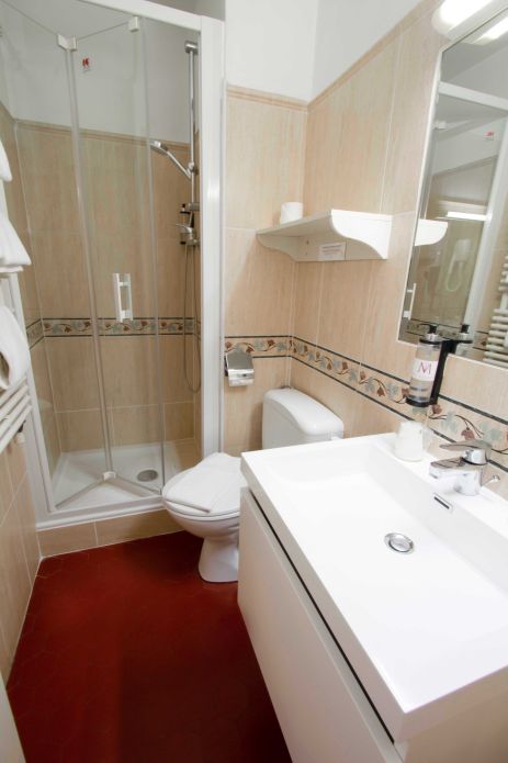 Belle chambre hôtel Cannes