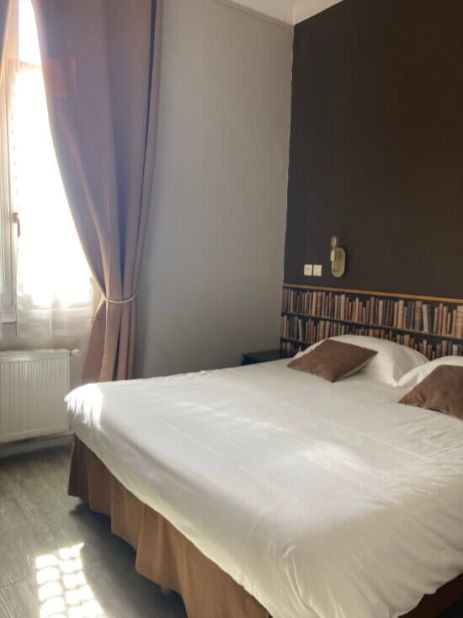 Vue sur les citronniers depuis la Bibliothèque de l'Hôtel Chalet de l'Isère